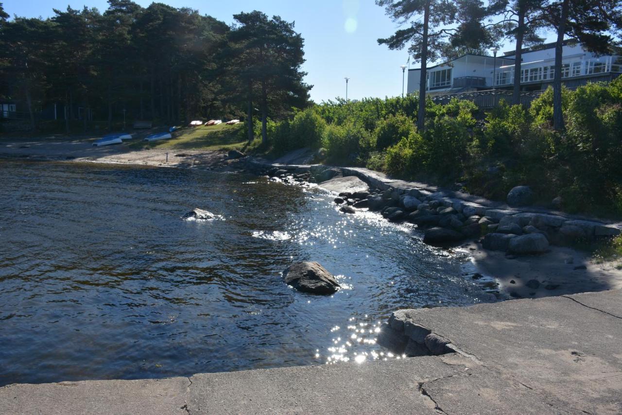 Hallestrand Vandrarhem Strömstad Exteriör bild